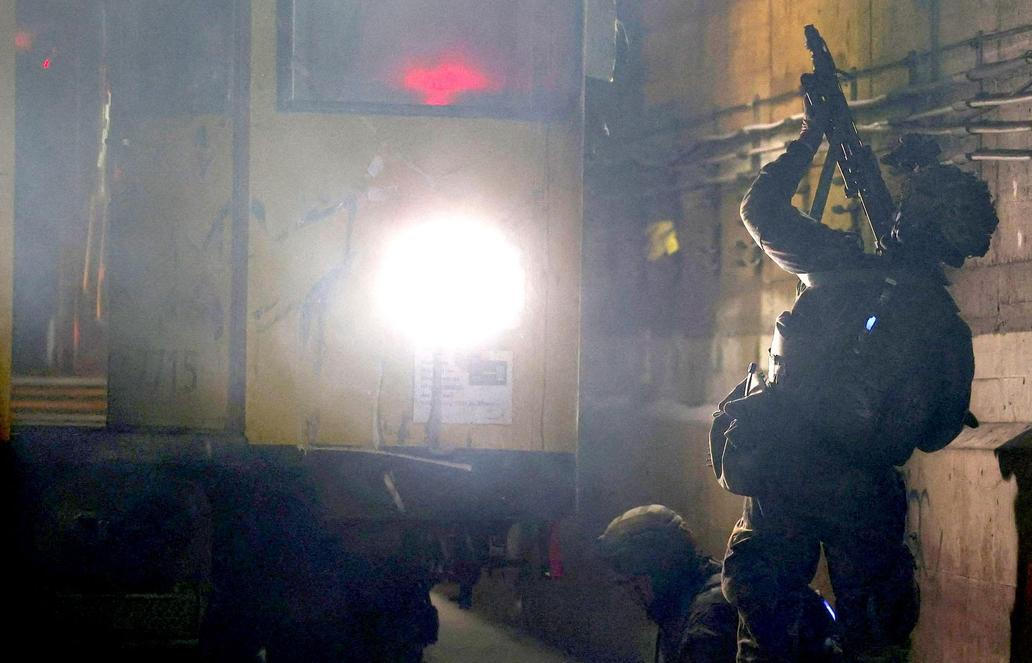 Německo, Berlín, metro vojenské cvičení, Rusko, Bundeswehr