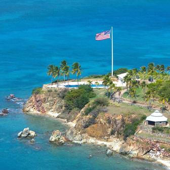 Jeffrey Epstein, ostrov, kriminalita, prostituce