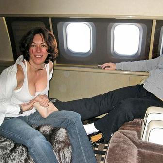 Jeffrey Epstein, ostrov, kriminalita, prostituce