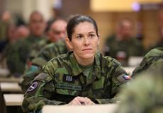 vojanda, vojínka, armáda, vojna, rodina, matka