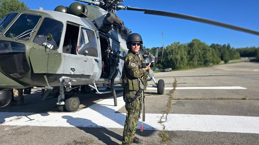 vojanda, vojínka, armáda, vojna, rodina, matka