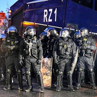 Německo, AFD, Alternativa pro Německo, Weidel. sjezd, Antifa, protest,  Generace Německo