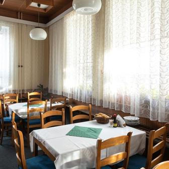 Jaroslav Rychecký - hoteliér