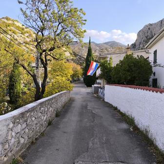 Zatímco v Česku slavíme 17. listopad, Chorvaté si jen o den později připomínají Den památky obětí chorvatské války za nezávislost.