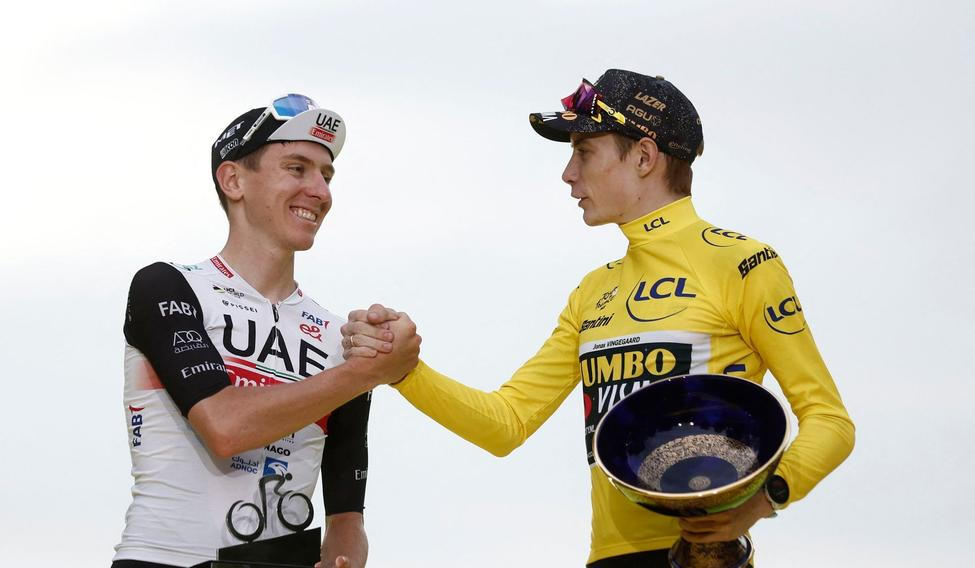 Tadej Pogačar a Jonas Vingegaard v Paříži po skončení Tour de France 2023