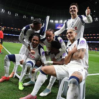 Tottenham - Slavia (Liga mistrů)