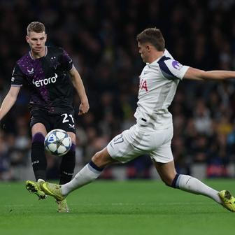 Tottenham - Slavia (Liga mistrů)