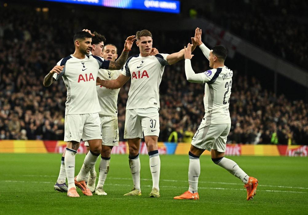 Tottenham - Slavia (Liga mistrů)