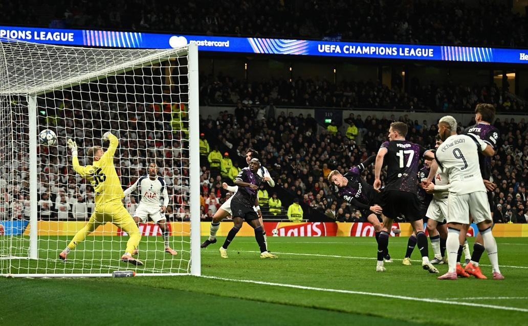 Tottenham - Slavia (Liga mistrů)