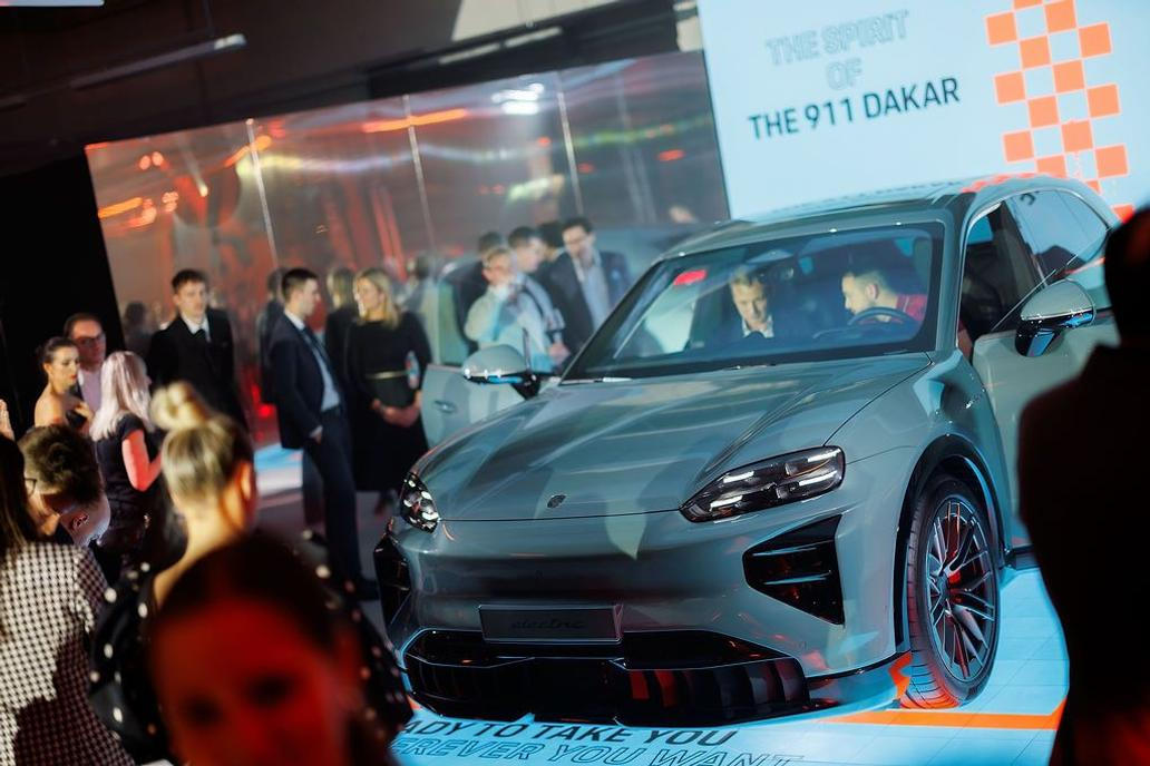 Porsche Cayenne Electric