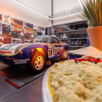 Porsche Cayenne Electric