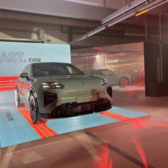 Porsche Cayenne Electric