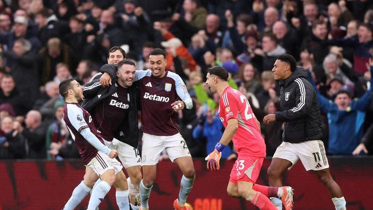 Premier League - Aston Villa v Arsenal