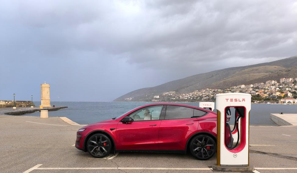 Tesla Model Y Performance