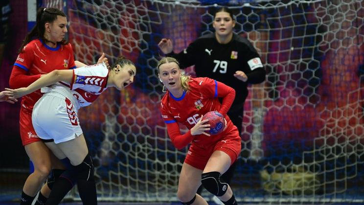 Charlotte Cholevová, nejlepší střelkyně Česka v utkání s Kubou