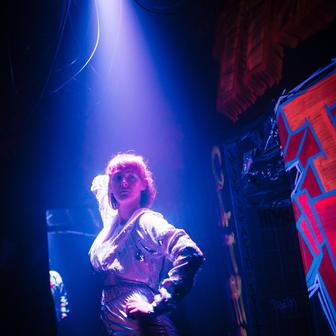 climax pomezí divadlo