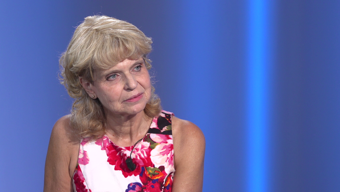 Ekonomka Jana Matesová v pořadu Spotlight