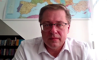 Sociolog Michal Vašečka v pořadu Spotlight