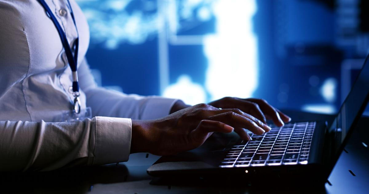 Změní dávky léků, zmaří operace. Průzkum odhalil slabost špitálů vůči hackerům