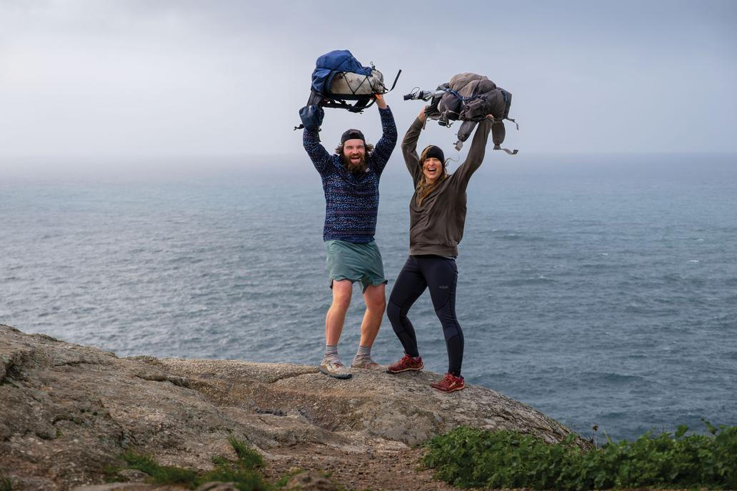 Čas střídavě tráví v Česku, Polsku a na Slovensku. „Mí kolegové tomu říkají homeless office,“ dodává s úsměvem. 