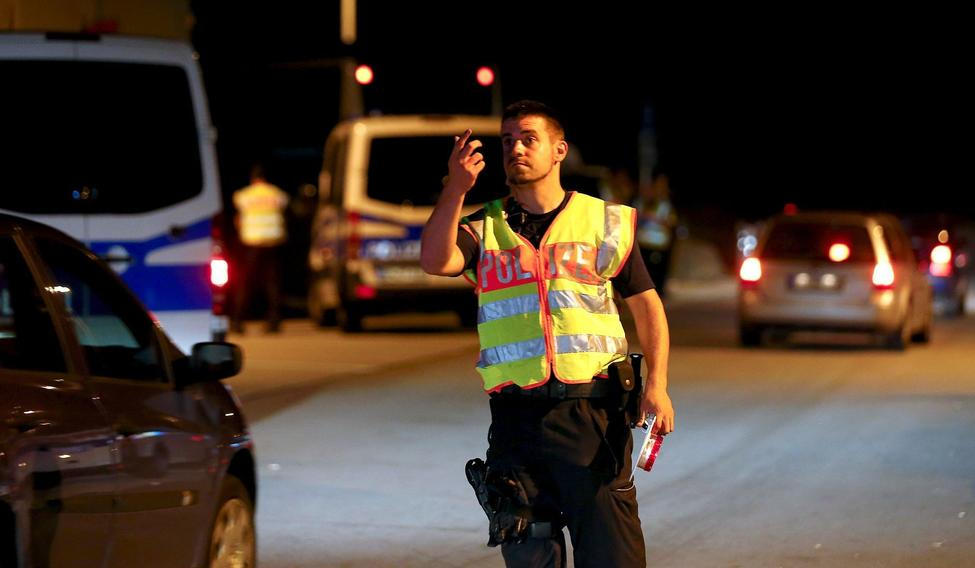 Německo - Rakousko - policie - hranice - kontrola