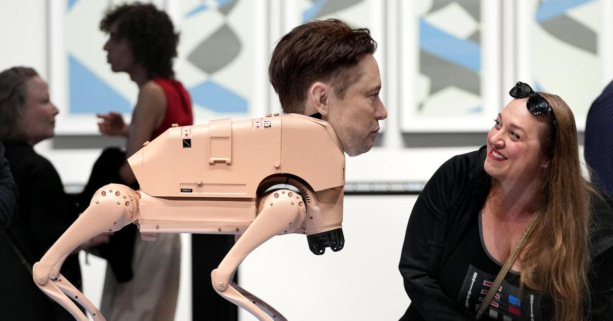 Škoda tyhle fotky minout: Musk jako robopes, moderní viking nebo voda bez konce 