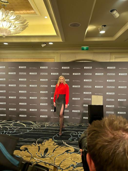 Reportáž z představení Pirelli kalendáře 2026