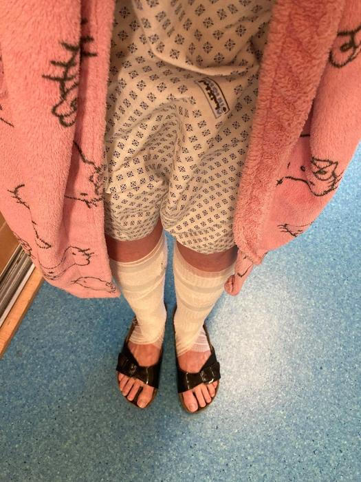 Inka se s ním potýká od raného dětství. „Pamatuju si situace, kdy se se mnou děti nechtěly kamarádit, protože to neznaly a nevypadalo to pro ně úplně pěkně,“ vzpomíná.