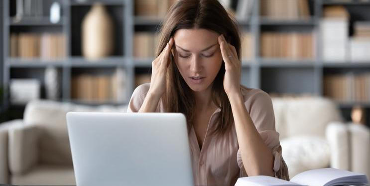 Bolest hlavy u počítače