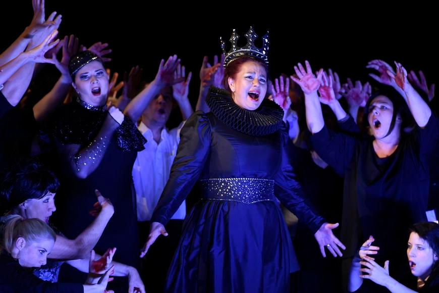 Zemřela operní pěvkyně Anda-Louise Bogza žijící v Praze, bylo jí 60 let