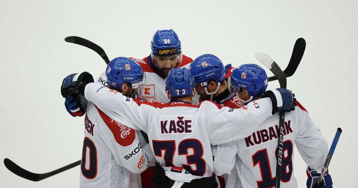 Hokejisté porazili domácí tým a ve Švýcarských hrách budou bojovat o celkový triumf