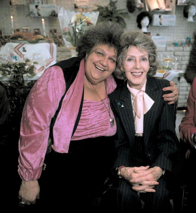 Ljuba Hermanová s Helenou Růžičkovou