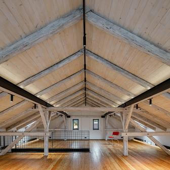 Pípalova dílna v Humpolci vstupuje do nové éry. Nabídne galerii, vinný bar i wellness