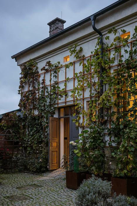 Pípalova dílna v Humpolci vstupuje do nové éry. Nabídne galerii, vinný bar i wellness