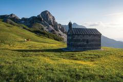 Své dosud nejdelší dobrodružství podnikli právě v roce 2022, kdy se rozhodli přejít Evropu z jednoho konce na druhý. 