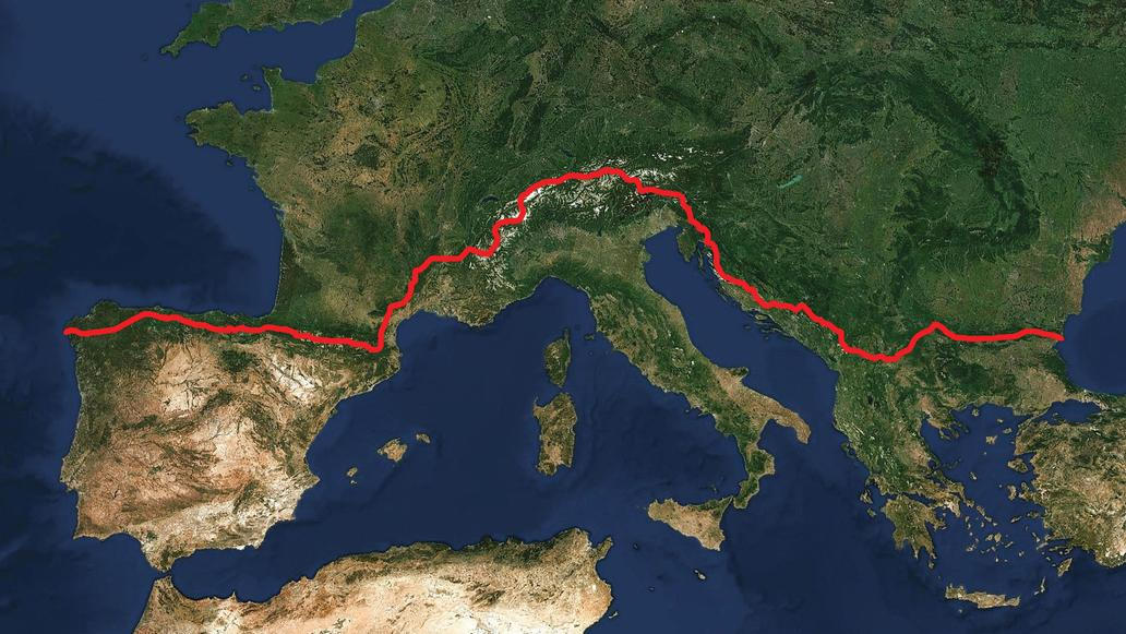 Putování pár odstartoval u břehu Černého moře v Bulharsku a přes evropská pohoří došel až na západní stranu kontinentu.