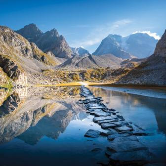 „A ona se na život dívala úplně stejně,“ popisuje. 
