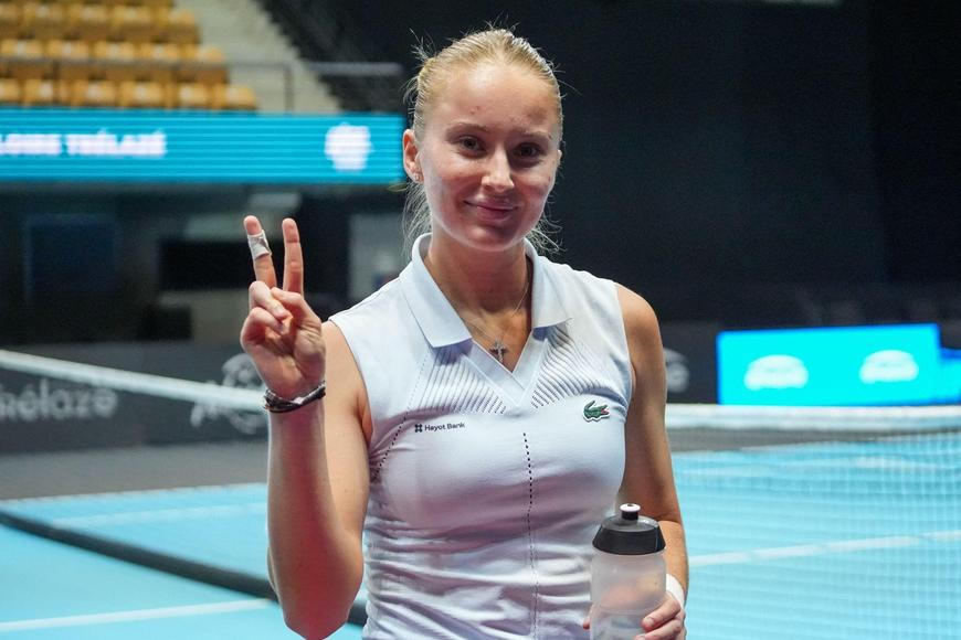 Zvláštní změna občanství. Ruský tenis opustila i sestra hráčky s pověstí milovnice Putina