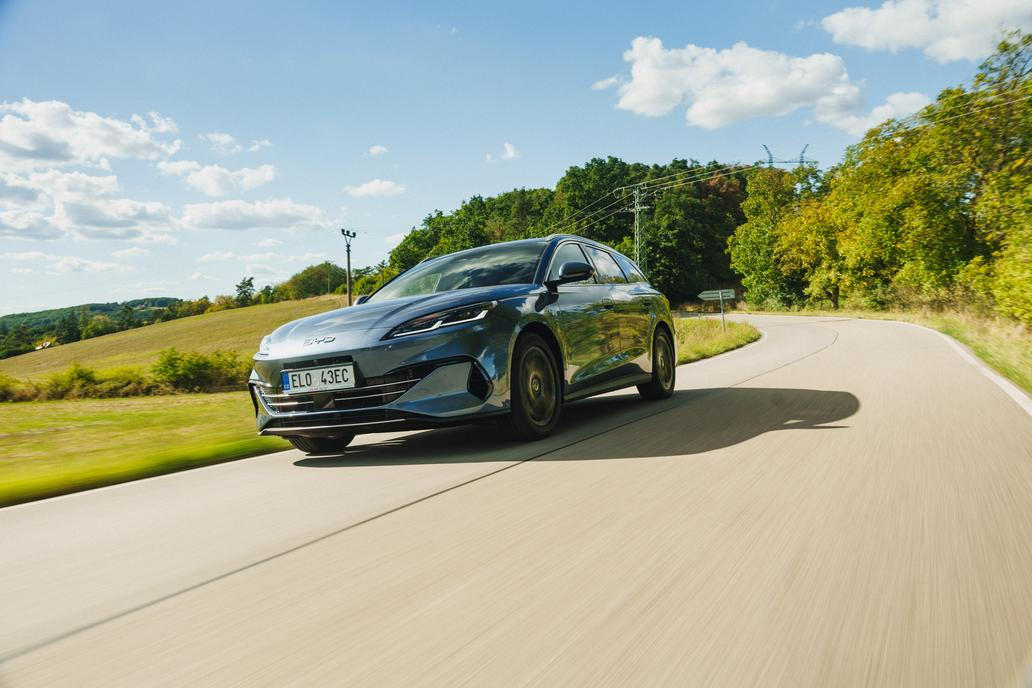 Nabídka plug-in hybridů BYD Super DM sestává v Česku zatím ze třech modelů.