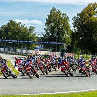 Fotografie Petra Pavla z MS Supermoto