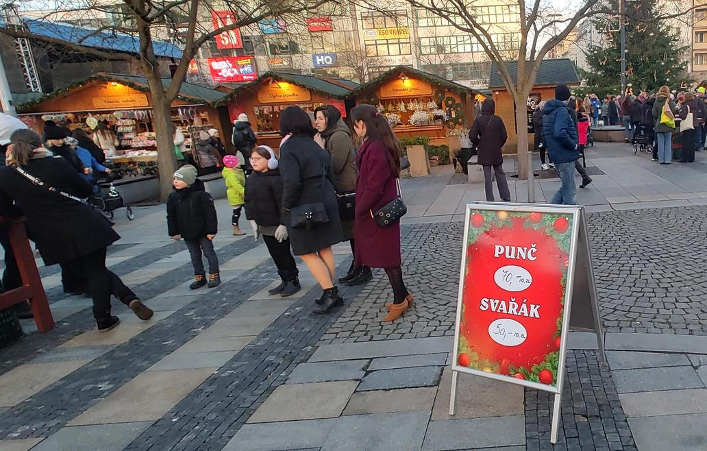 Punč si v Ostravě dáte za 70, svařené víno za 50.