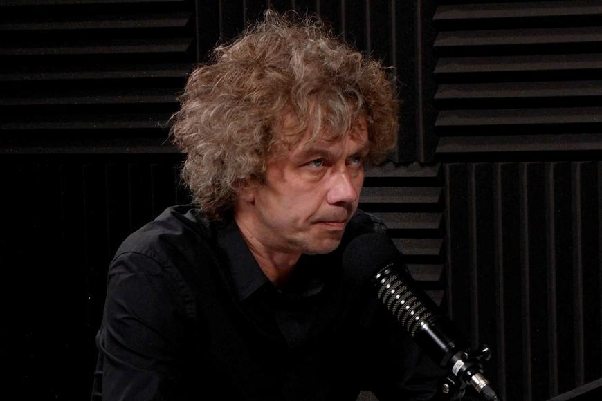 Babiš vsadil na osvědčené kádry, klíčová opoziční síla se teprve formuje, říká Dostál