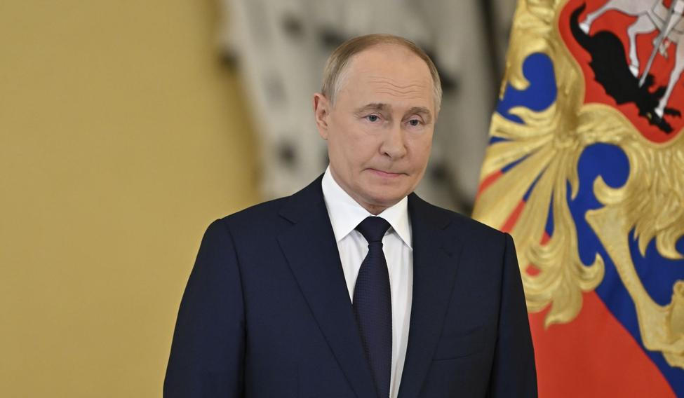 Dirigence agendy. Putinova kancelář médiím diktuje, jak psát o Kurtském vpádu