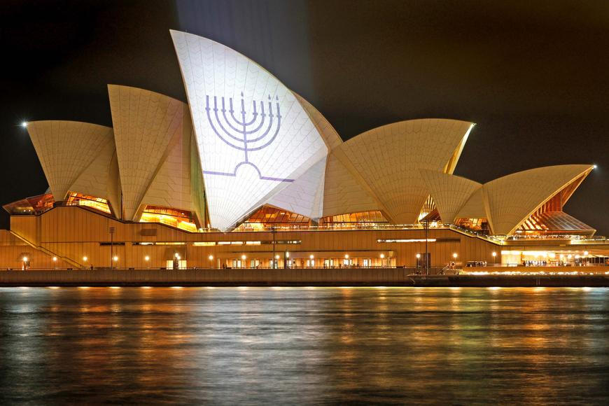 Chanuka: světlo radosti v moři slz a vzpomínek na oběti z Bondi Beach