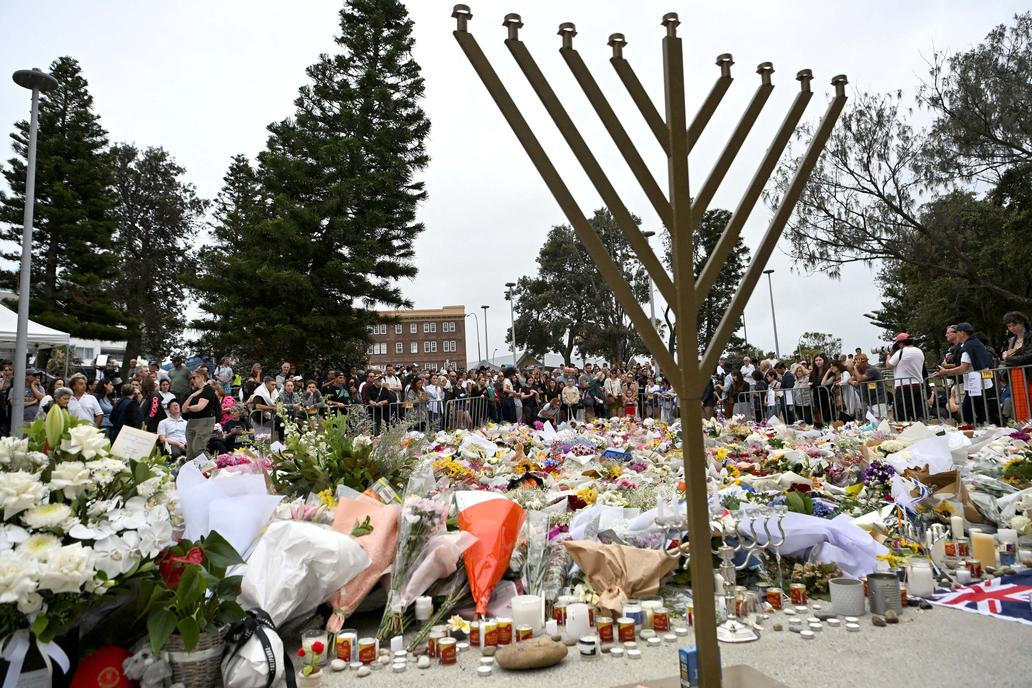 Chanuka: světlo radosti v moři slz