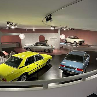 Výstava BMW Belle Machine