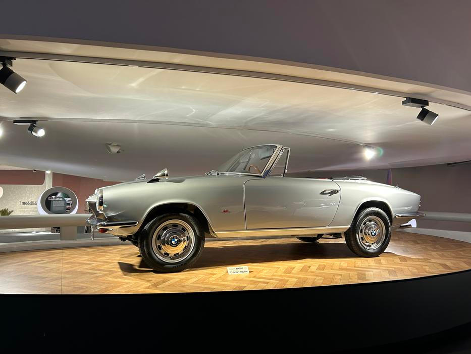 Výstava BMW Belle Machine