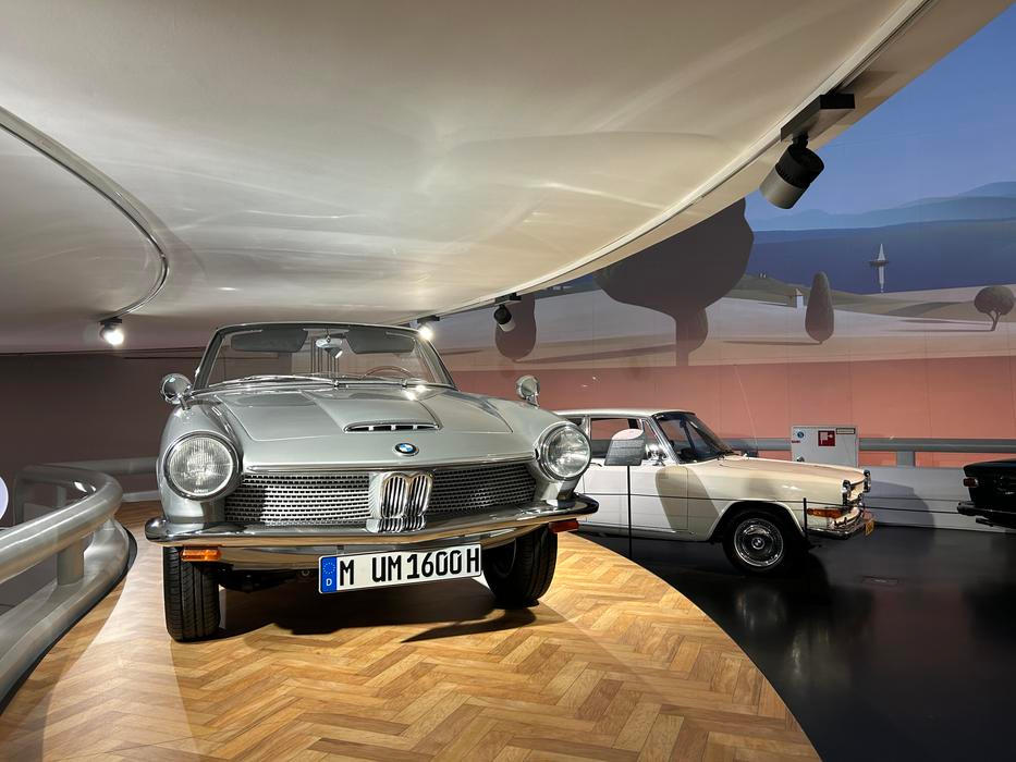 Výstava BMW Belle Machine