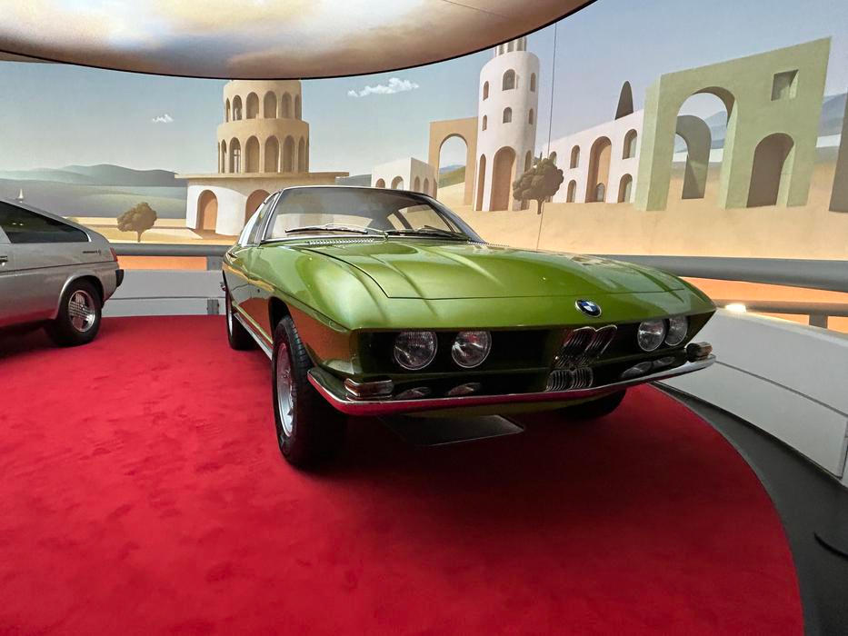 Výstava BMW Belle Machine