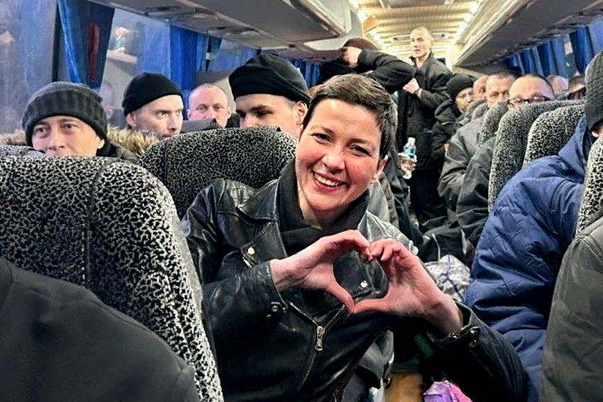 Diktátor Lukašenko vyměnil vězně za hnojiva. Američané hrají nebezpečnou hru